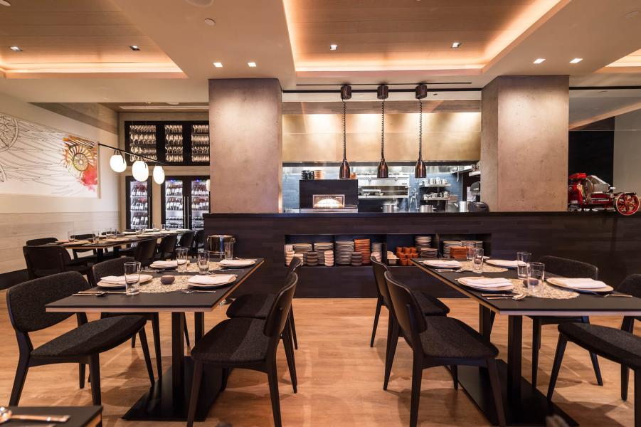 ortzi dining room