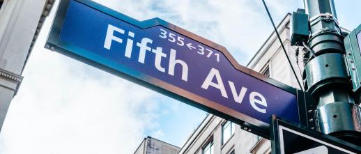 fifth avenue sign